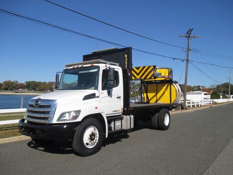 2017 HINO 268 Attenuator Truck #13157 2017 HINO 268 Attenuator Truck #13157