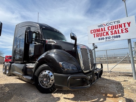 2019 KENWORTH T680 Tandem Axle Sleeper