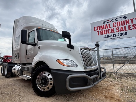 2019 INTERNATIONAL LT Tandem Axle Sleeper