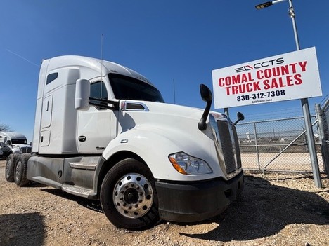 2020 KENWORTH T680 Tandem Axle Sleeper