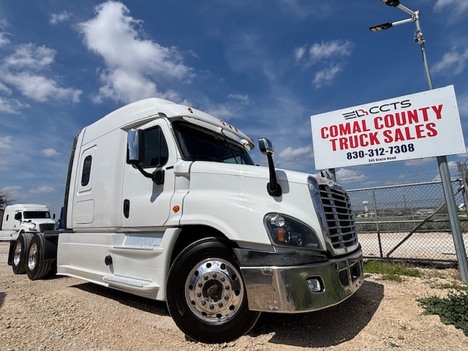 2019 FREIGHTLINER CASCADIA 125 Tandem Axle Sleeper #1251