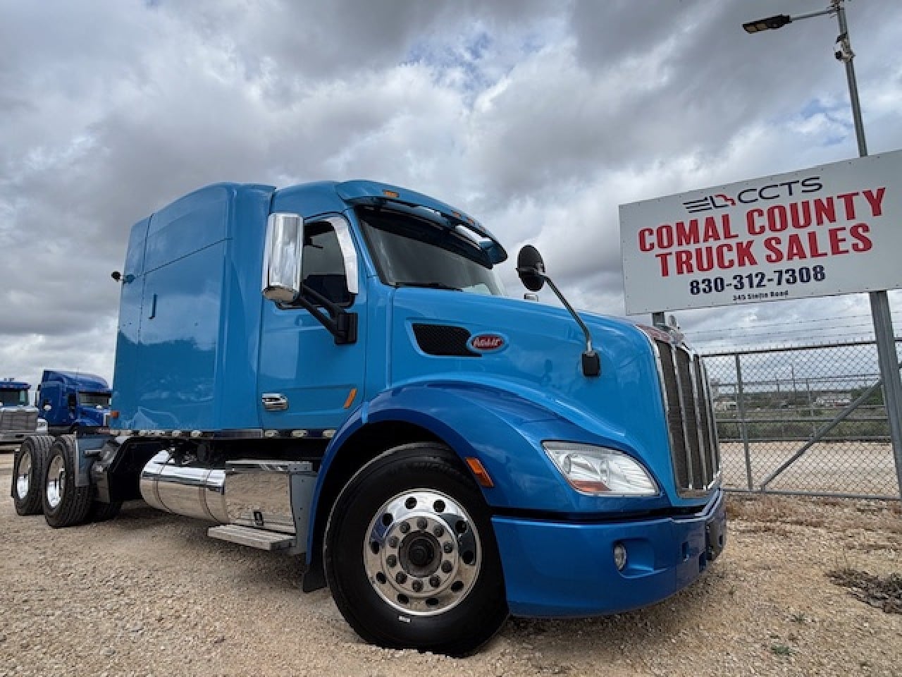 2019 PETERBILT 579 Tandem Axle Sleeper #1 2019 PETERBILT 579 Tandem Axle Sleeper #1