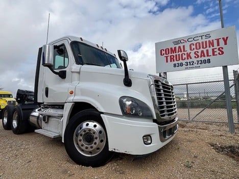 2019 FREIGHTLINER CASCADIA 125 Tandem Axle Daycab #1258 2019 FREIGHTLINER CASCADIA 125 Tandem Axle Daycab #1258