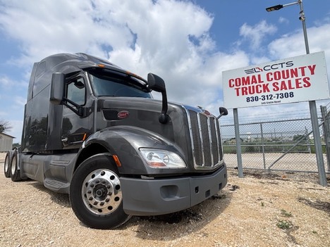 2019 PETERBILT 579 Tandem Axle Sleeper #1262