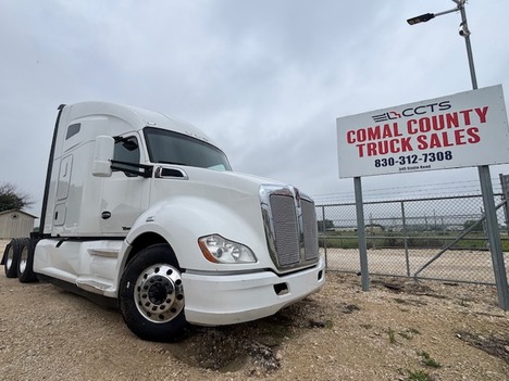2020 KENWORTH T680 Tandem Axle Sleeper #1264