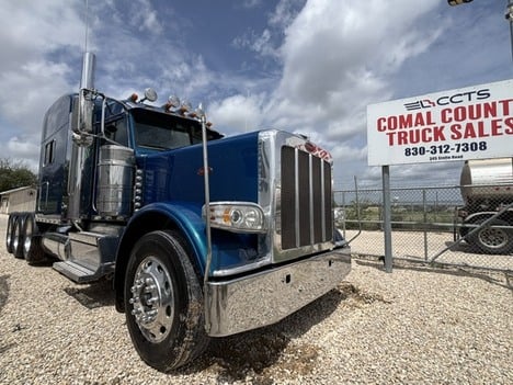 2018 PETERBILT 379EXHD Tandem Axle Sleeper #1287 2018 PETERBILT 379EXHD Tandem Axle Sleeper #1287
