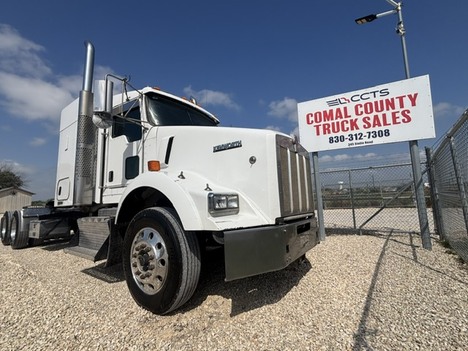 2012 KENWORTH T800 Tandem Axle Sleeper #1289