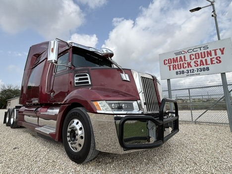 2020 WESTERN STAR 5700XE Tandem Axle Sleeper #1291
