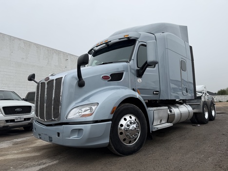 2020 PETERBILT 579 Sleeper #1174