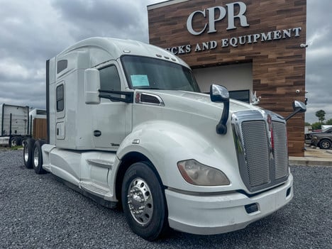 2017 KENWORTH T680 Sleeper #1316 2017 KENWORTH T680 Sleeper #1316