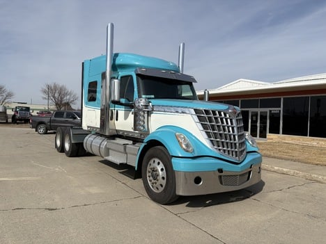 2020 INTERNATIONAL Lonestar Heavy Duty Truck #1219 2020 INTERNATIONAL Lonestar Heavy Duty Truck #1219
