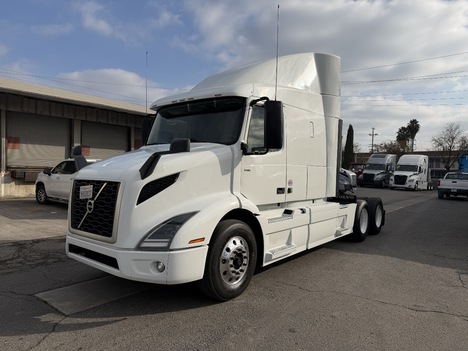 2020-volvo-vnr640-sleeper #1439