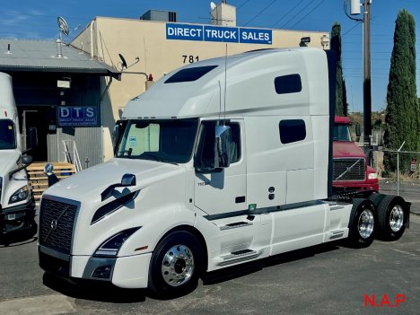 2024 VOLVO VNL760 Sleeper