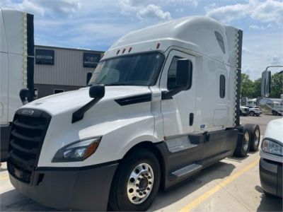 USED 2018 FREIGHTLINER CASCADIA 126 SLEEPER TRUCK #$vid