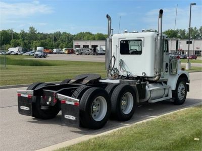 USED 2000 FREIGHTLINER FLD120 DAYCAB TRUCK #$vid