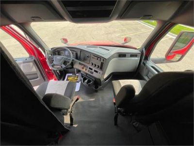 USED 2020 FREIGHTLINER CASCADIA 126 SLEEPER TRUCK #$vid
