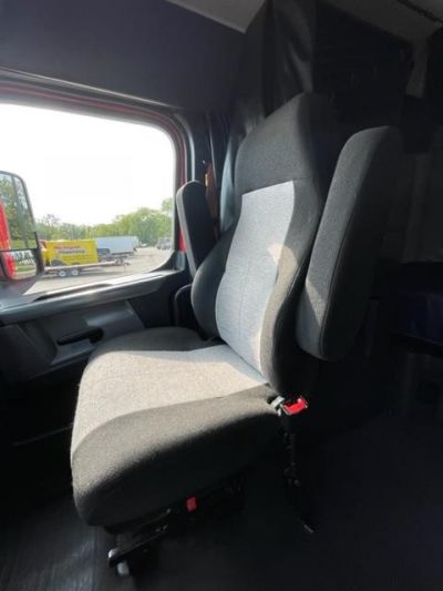 USED 2020 FREIGHTLINER CASCADIA 126 SLEEPER TRUCK #$vid