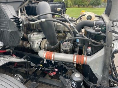 USED 2018 FREIGHTLINER CASCADIA 126 SLEEPER TRUCK #$vid