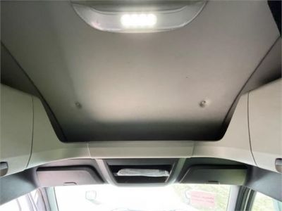 USED 2018 FREIGHTLINER CASCADIA 126 SLEEPER TRUCK #$vid