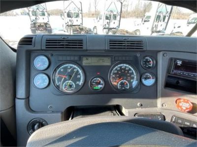 USED 2016 FREIGHTLINER CASCADIA 113 DAYCAB TRUCK #$vid