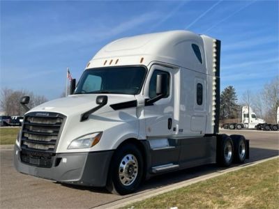 USED 2019 FREIGHTLINER CASCADIA 126 SLEEPER TRUCK #$vid