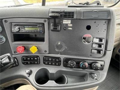 USED 2017 FREIGHTLINER CASCADIA 125 DAYCAB TRUCK #$vid