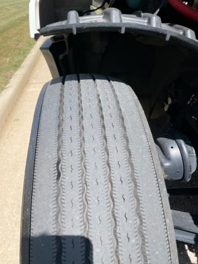 USED 2018 FREIGHTLINER CASCADIA 126 SLEEPER TRUCK #$vid