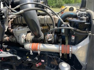 USED 2018 FREIGHTLINER CASCADIA 126 SLEEPER TRUCK #$vid