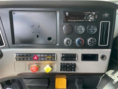 USED 2018 FREIGHTLINER CASCADIA 126 SLEEPER TRUCK #$vid