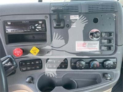 USED 2016 FREIGHTLINER CASCADIA 113 DAYCAB TRUCK #$vid