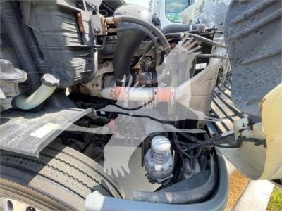 USED 2016 FREIGHTLINER CASCADIA 113 DAYCAB TRUCK #$vid