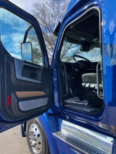 NEW 2024 WESTERN STAR 57X SLEEPER TRUCK #$vid