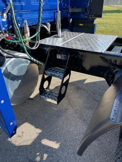 NEW 2024 WESTERN STAR 57X SLEEPER TRUCK #$vid