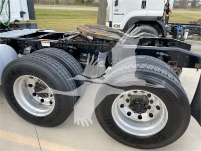 USED 2019 FREIGHTLINER CASCADIA 125 DAYCAB TRUCK #$vid