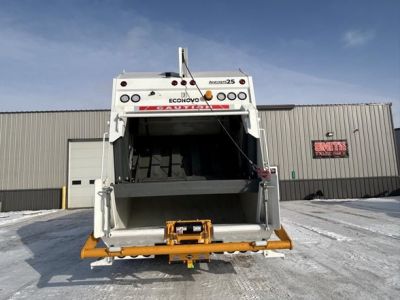 NEW 2025 WESTERN STAR 47X GARBAGE TRUCK #$vid