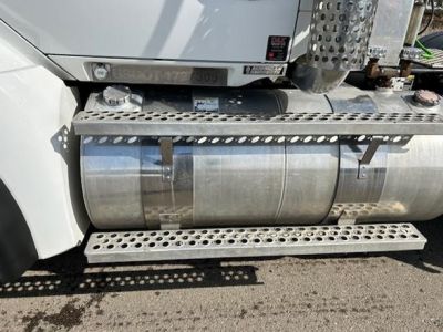 USED 2016 KENWORTH T880 DAYCAB TRUCK #$vid