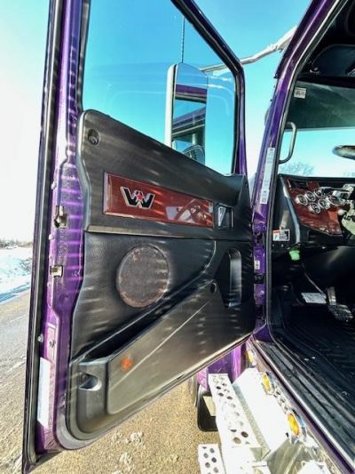 USED 2021 WESTERN STAR 4900EX SLEEPER TRUCK #$vid