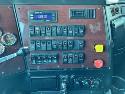 USED 2021 WESTERN STAR 4900EX SLEEPER TRUCK #$vid