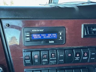 USED 2021 WESTERN STAR 4900EX SLEEPER TRUCK #$vid