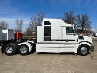 USED 2019 WESTERN STAR 5700XE SLEEPER TRUCK #$vid