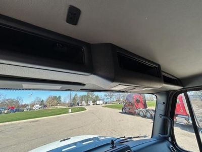 NEW 2025 FREIGHTLINER BUSINESS CLASS M2 112 CAB CHASSIS TRUCK #$vid