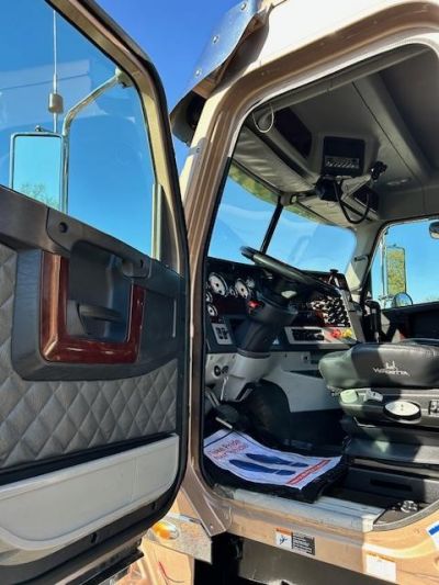 USED 2016 FREIGHTLINER 122SD DAYCAB TRUCK #$vid