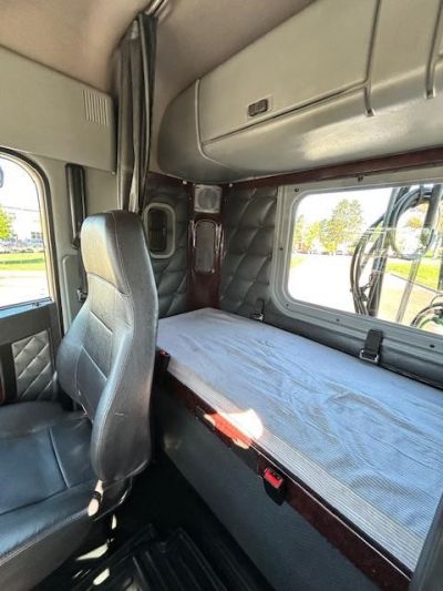 USED 2016 FREIGHTLINER 122SD DAYCAB TRUCK #$vid
