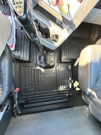 USED 2016 FREIGHTLINER 122SD DAYCAB TRUCK #$vid