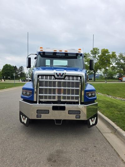 NEW 2026 WESTERN STAR 49X DAYCAB TRUCK #$vid