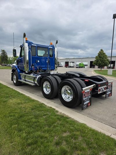 NEW 2026 WESTERN STAR 49X DAYCAB TRUCK #$vid