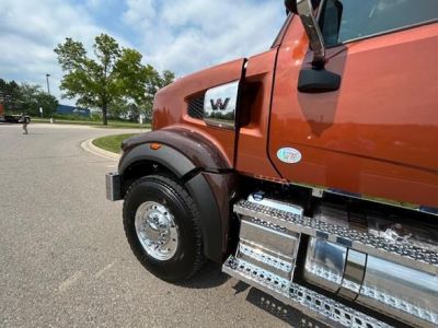 NEW 2026 WESTERN STAR 49X SLEEPER TRUCK #$vid