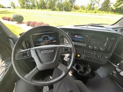 NEW 2026 FREIGHTLINER CASCADIA 126 SLEEPER TRUCK #$vid