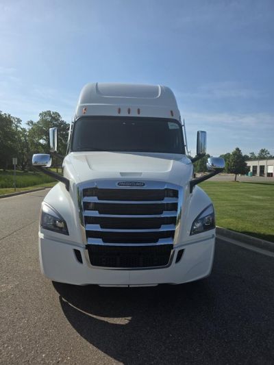 NEW 2026 FREIGHTLINER CASCADIA 126 SLEEPER TRUCK #$vid