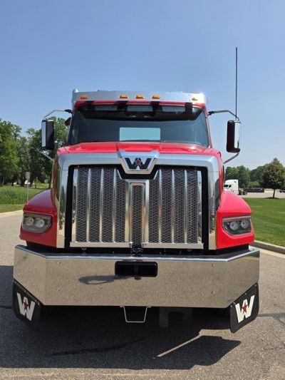 NEW 2026 WESTERN STAR 49X DAYCAB TRUCK #$vid